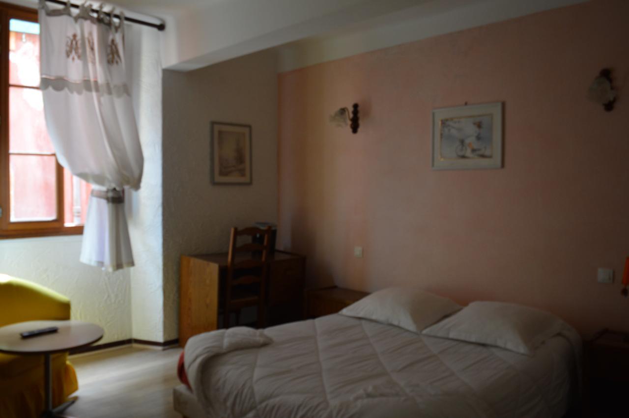 Hotel Le Roya Брей-сюр-Руая Екстер'єр фото
